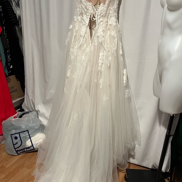 Elysee Aurora Off the Shoulder Wedding Dress - Picture 3 of 8